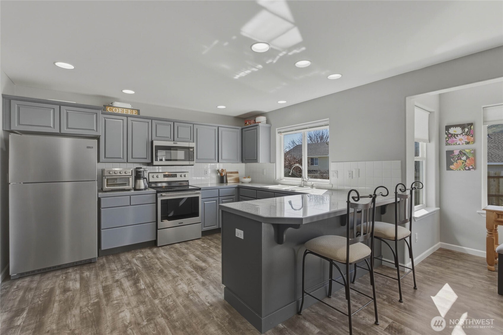 2217 Michael Brooke , Wenatchee, WA 98801