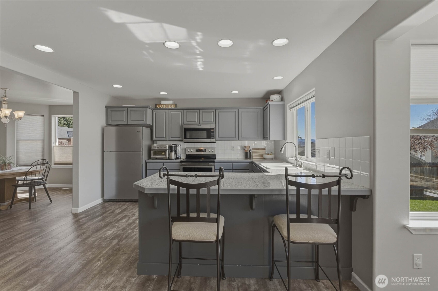 2217 Michael Brooke , Wenatchee, WA 98801