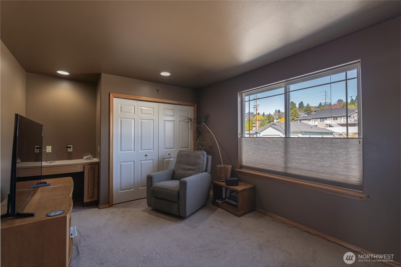 2217 Michael Brooke , Wenatchee, WA 98801