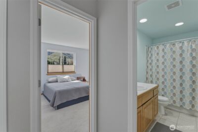 2217 Michael Brooke , Wenatchee, WA 98801 - Photo 23