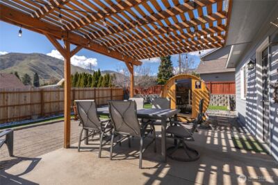 2217 Michael Brooke , Wenatchee, WA 98801 - Photo 32