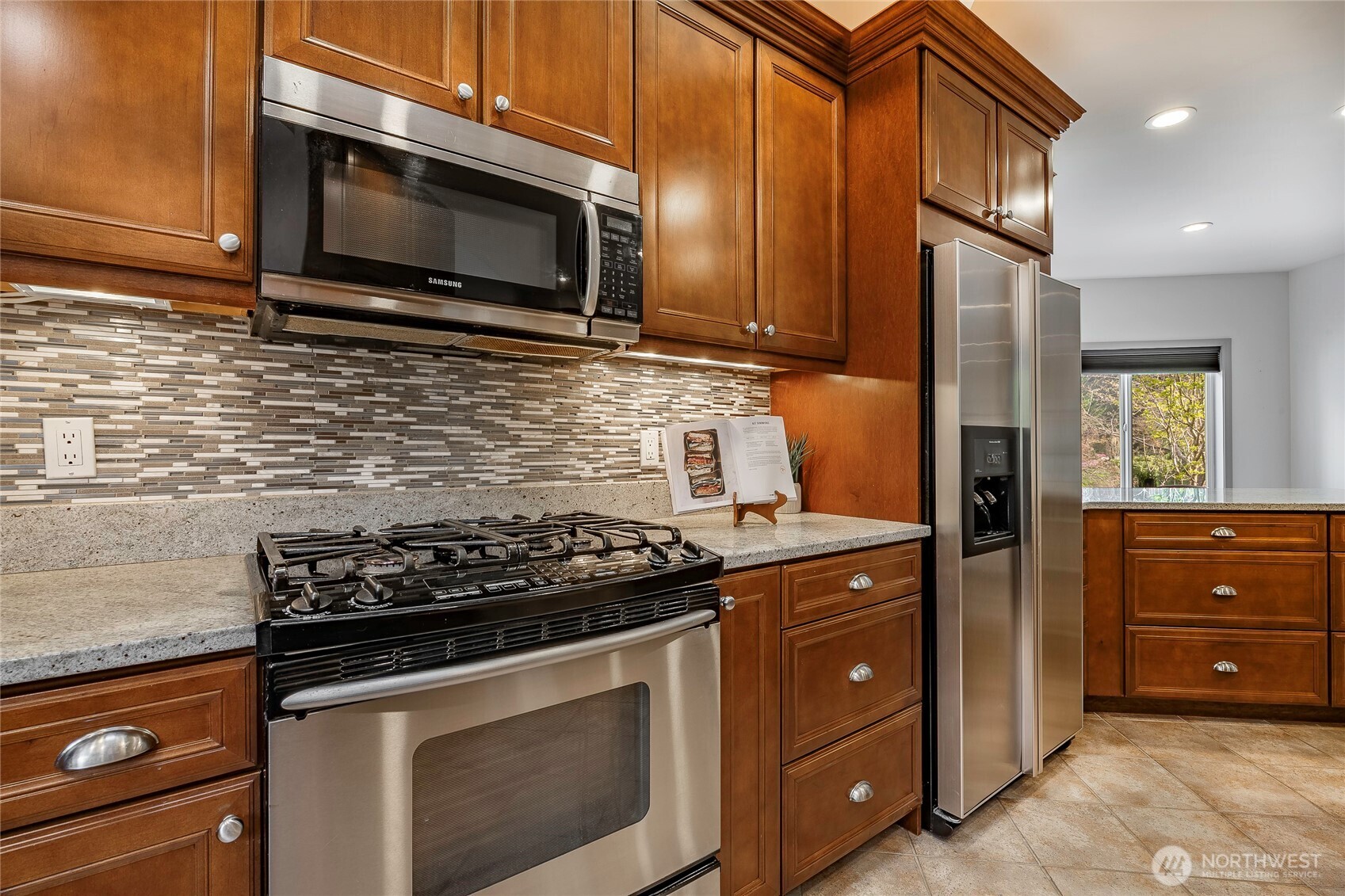 8975 Snowy Owl Lane , Blaine, WA 98230