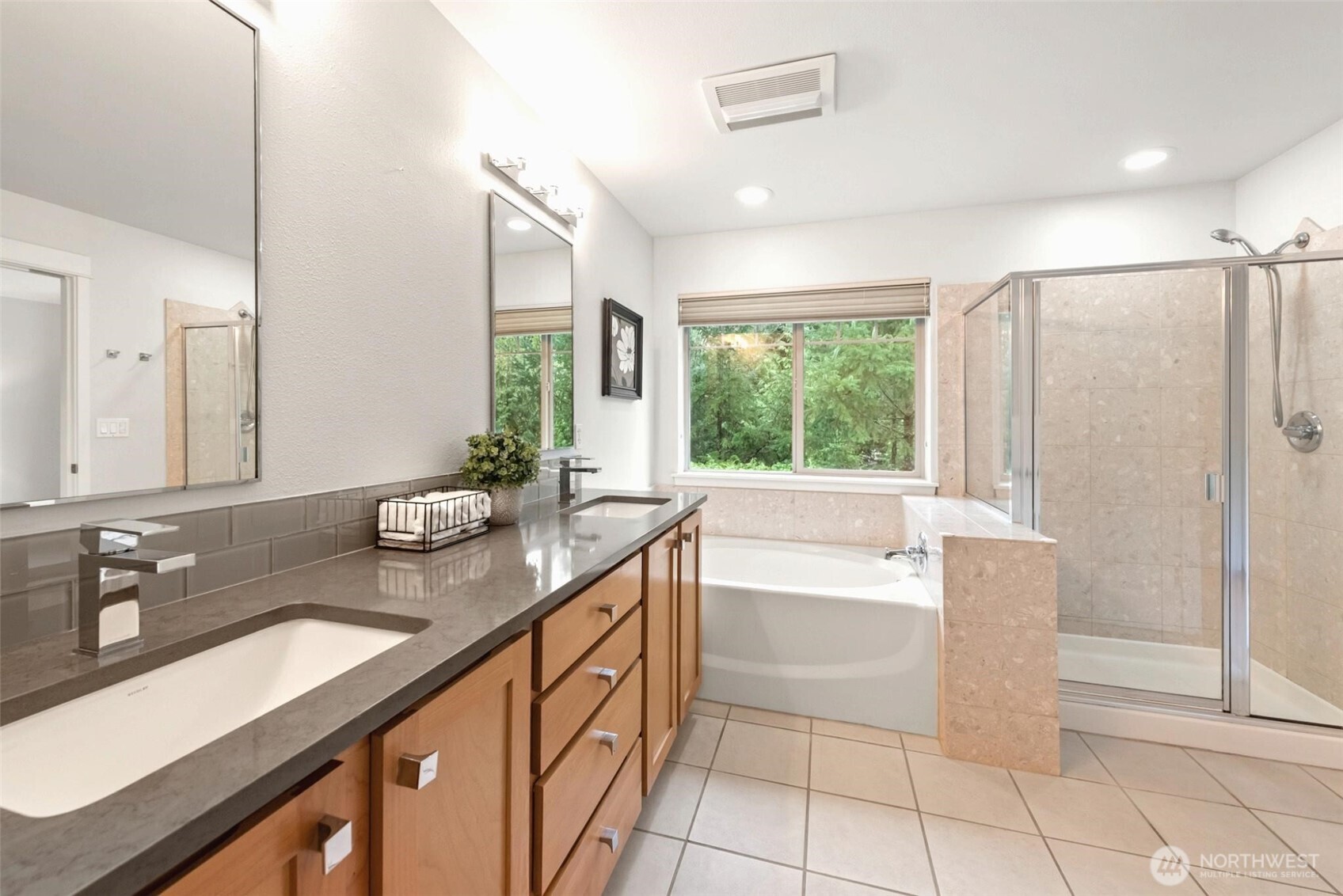 12211 NE 103rd Lane , Kirkland, WA 98033