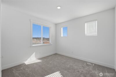 32181 Pacific Avenue SE, Black Diamond, WA 98010 - Photo 14