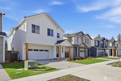 32181 Pacific Avenue SE, Black Diamond, WA 98010 - Photo 2