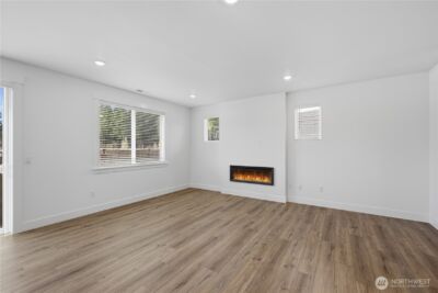 32181 Pacific Avenue SE, Black Diamond, WA 98010 - Photo 7