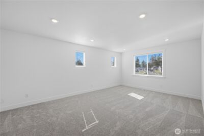 32181 Pacific Avenue SE, Black Diamond, WA 98010 - Photo 9