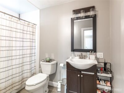 1201 Pershing Street , Wenatchee, WA 98801 - Photo 17