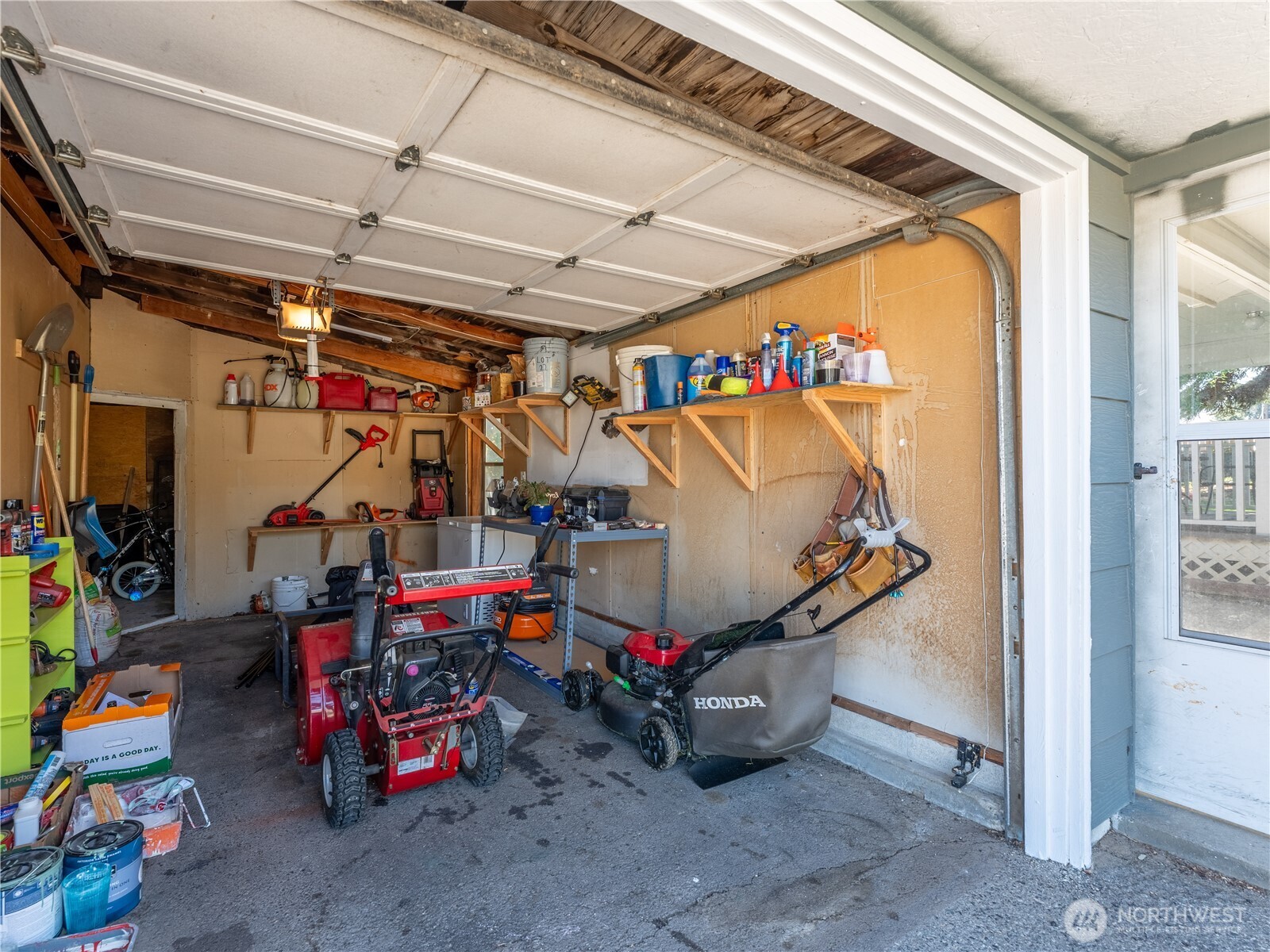 1201 Pershing Street , Wenatchee, WA 98801