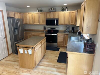 1016 Denny Avenue , Cle Elum, WA 98922 - Photo 3