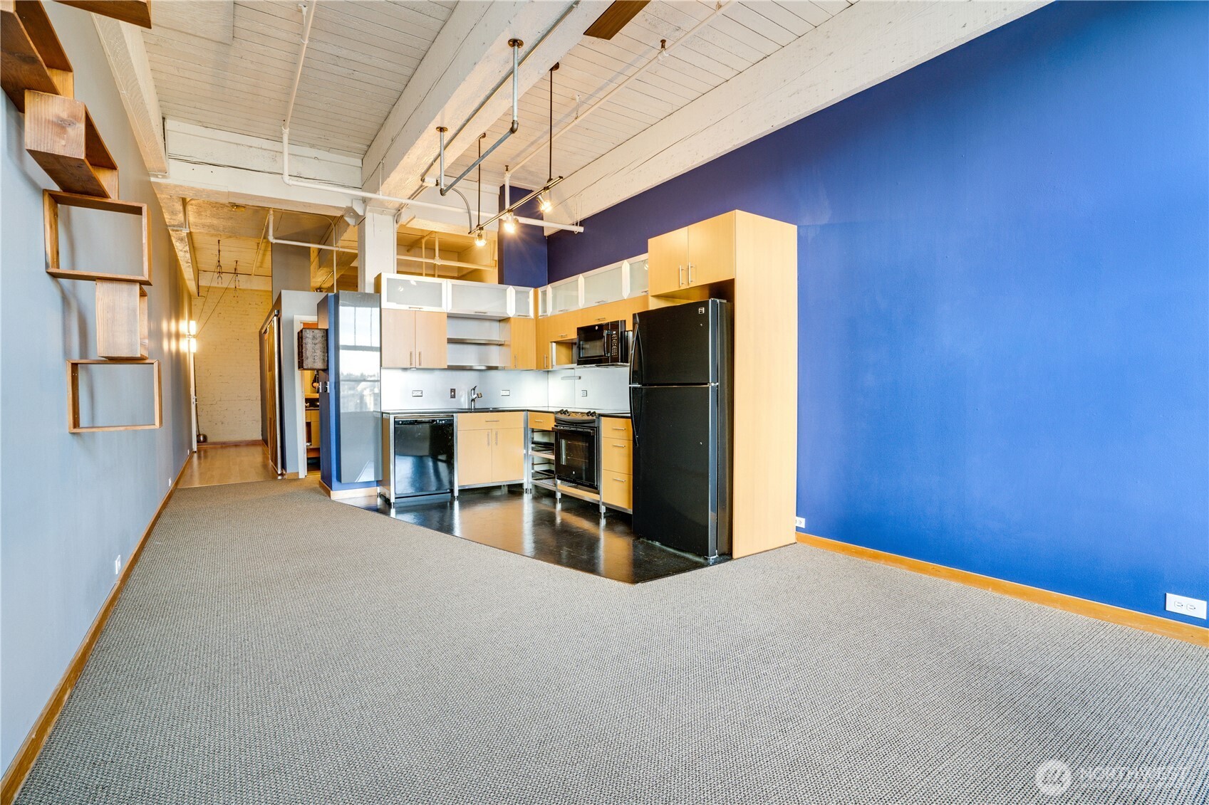 1120 Cliff Avenue #304, Tacoma, WA 98402