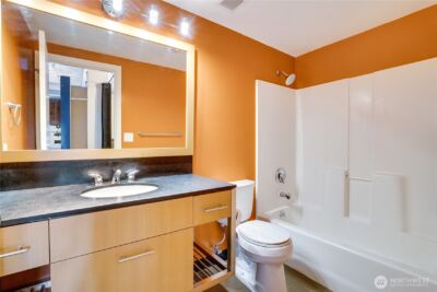 1120 Cliff Avenue #304, Tacoma, WA 98402 - Photo 16