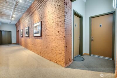 1120 Cliff Avenue #304, Tacoma, WA 98402 - Photo 4