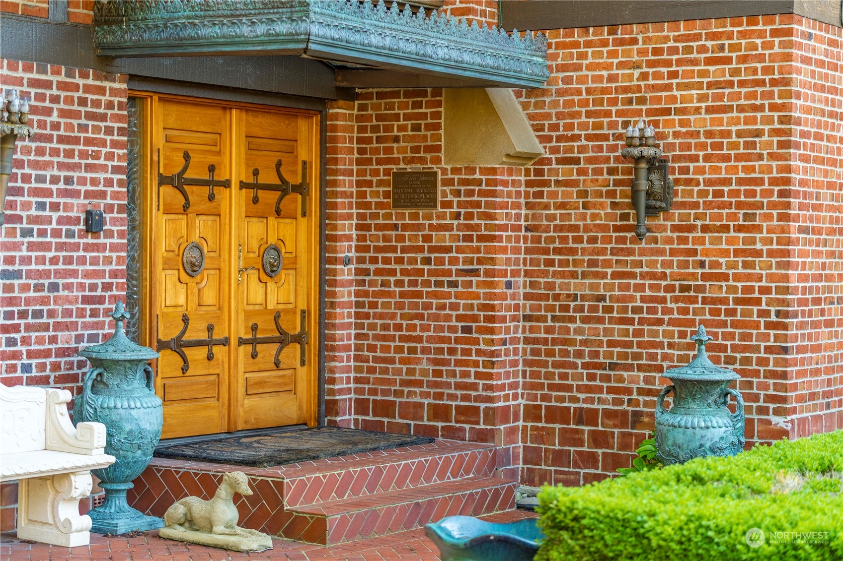 4 Thornewood Lane SW, Lakewood, WA 98498