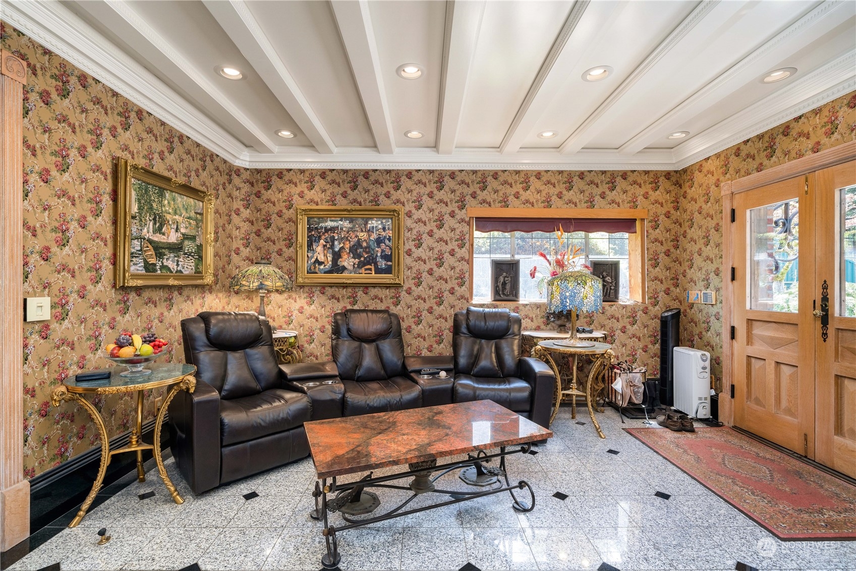 4 Thornewood Lane SW, Lakewood, WA 98498