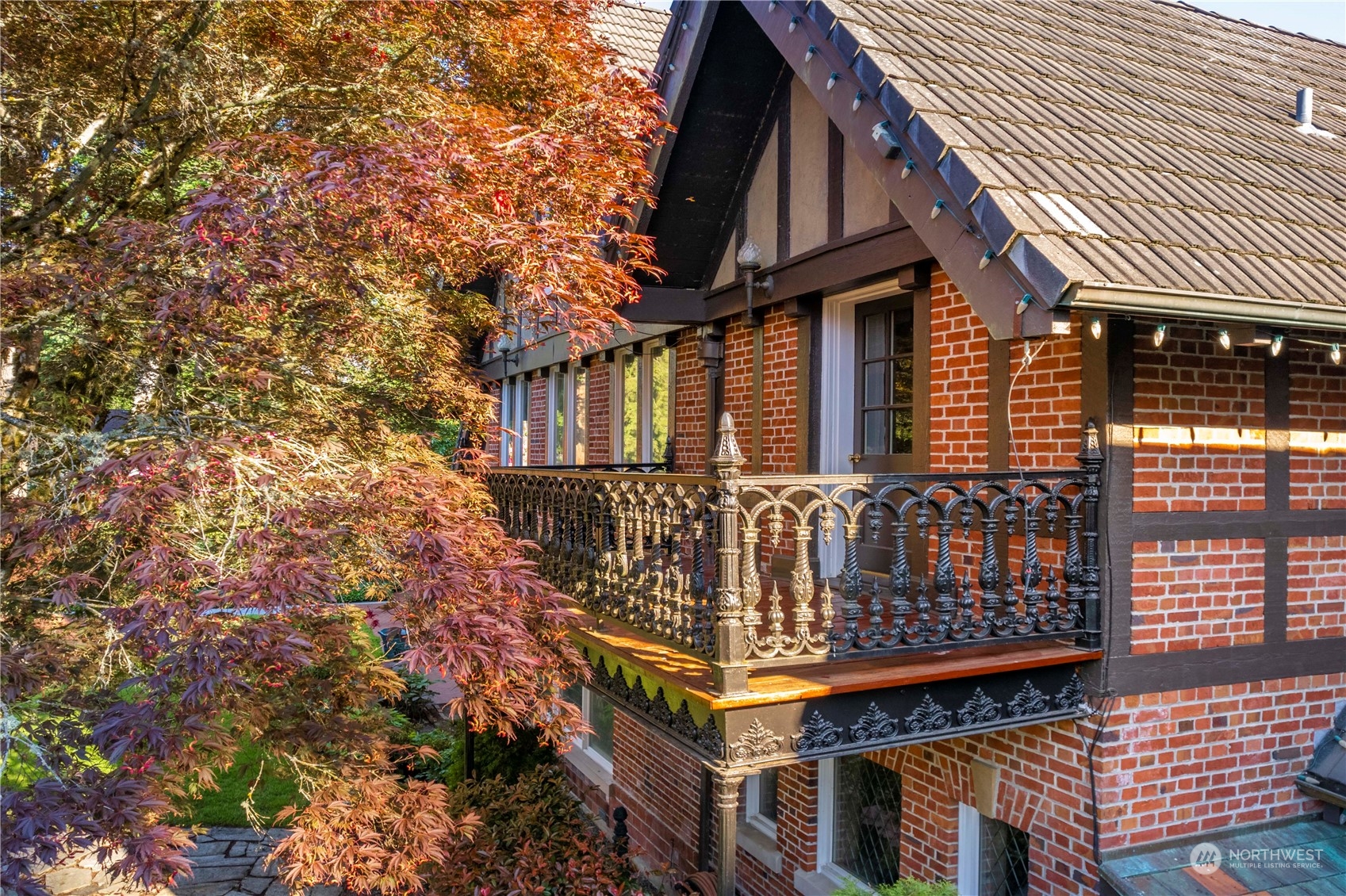 4 Thornewood Lane SW, Lakewood, WA 98498