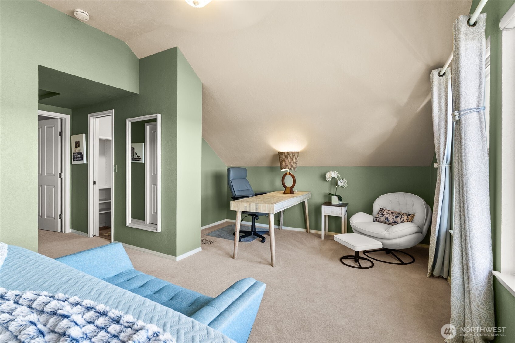 5208 Illahee Road NE, Bremerton, WA 98311