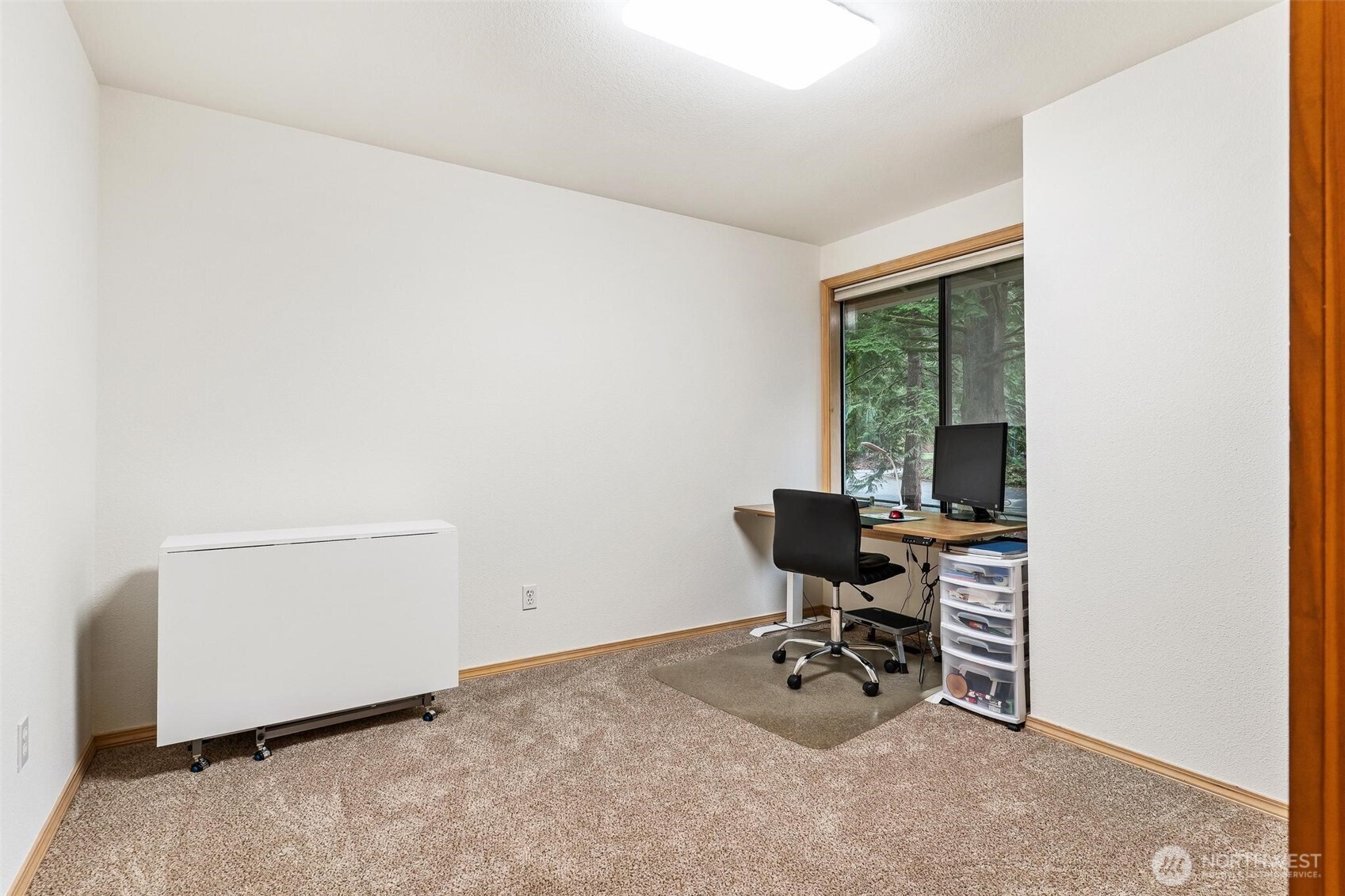 22934 SE 37th St , Sammamish, WA 98075