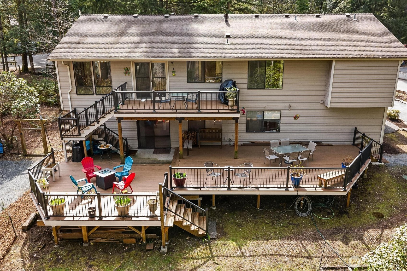 22934 SE 37th St , Sammamish, WA 98075