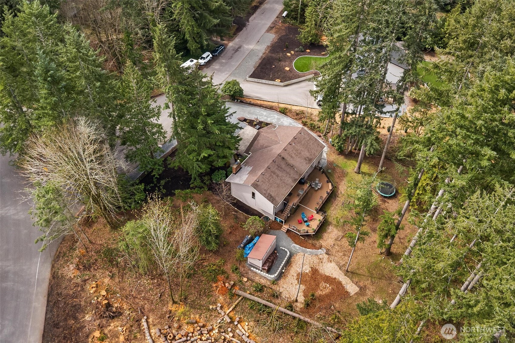 22934 SE 37th St , Sammamish, WA 98075