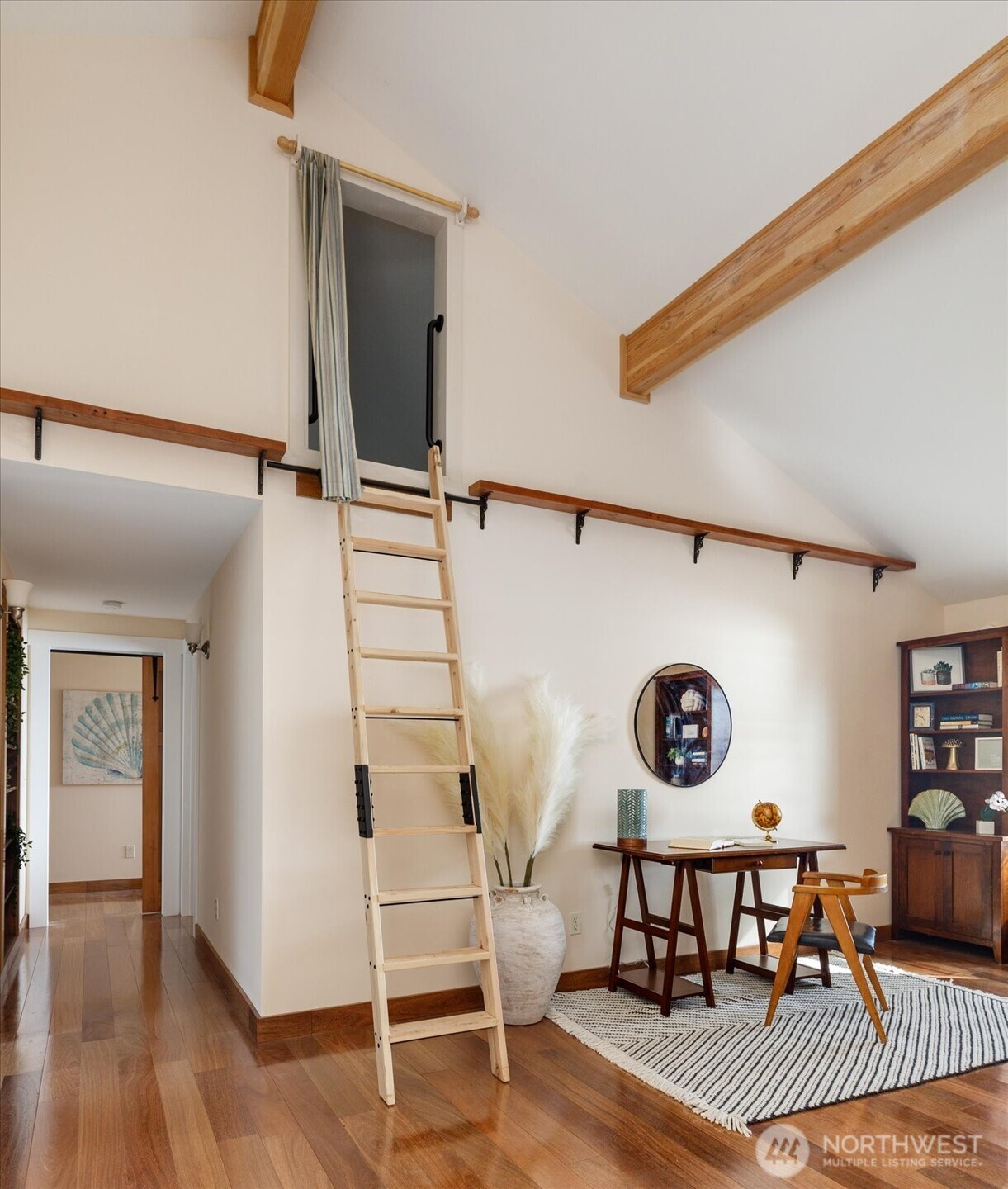 5051 Waterside Ln , Langley, WA 98260