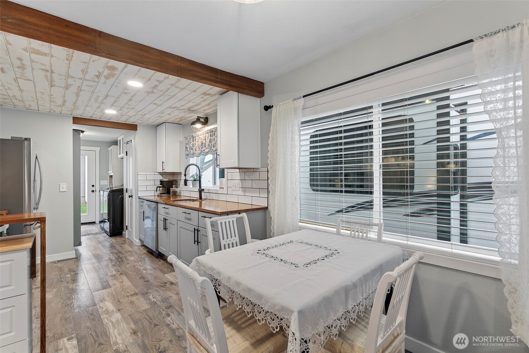 615 NE 257th Avenue , Camas, WA 98607