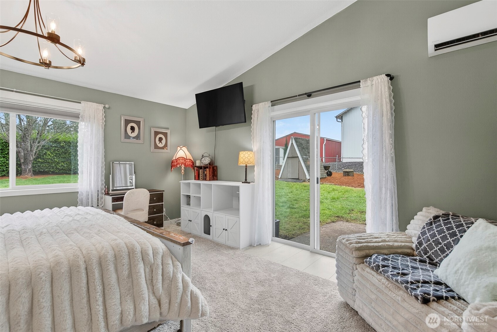 615 NE 257th Avenue , Camas, WA 98607