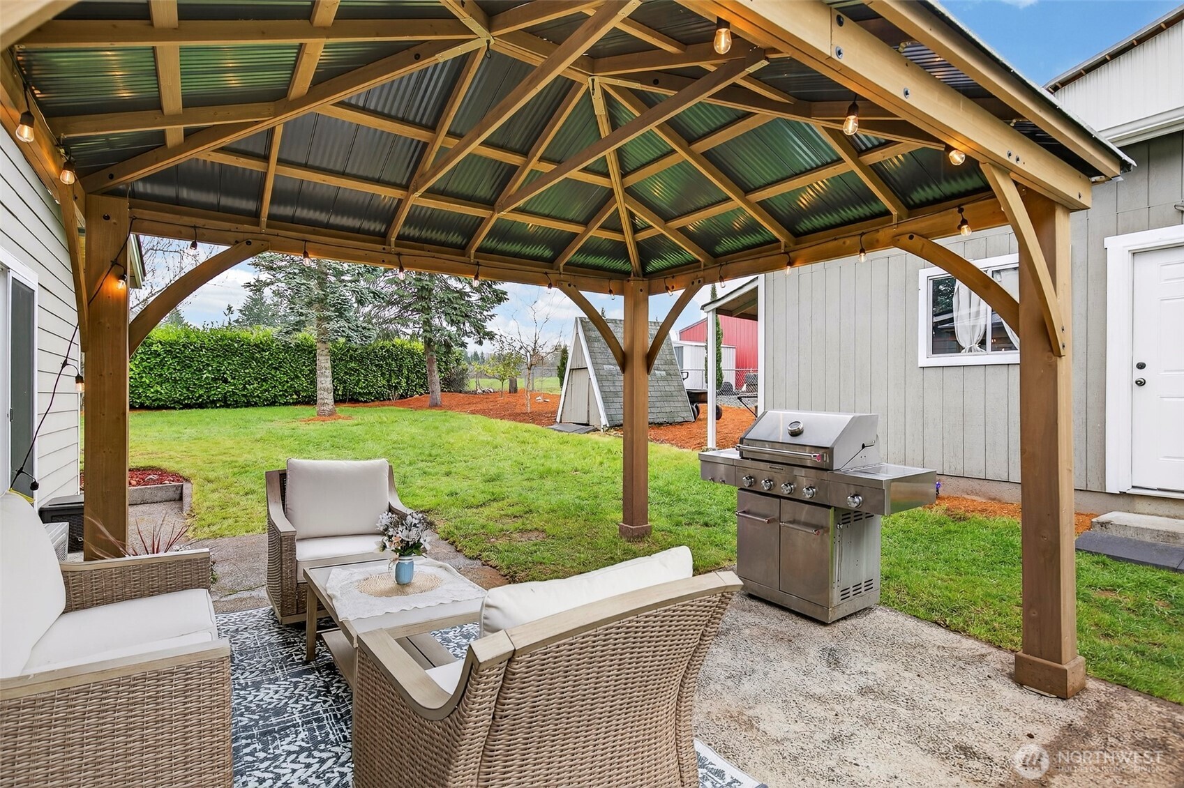 615 NE 257th Avenue , Camas, WA 98607