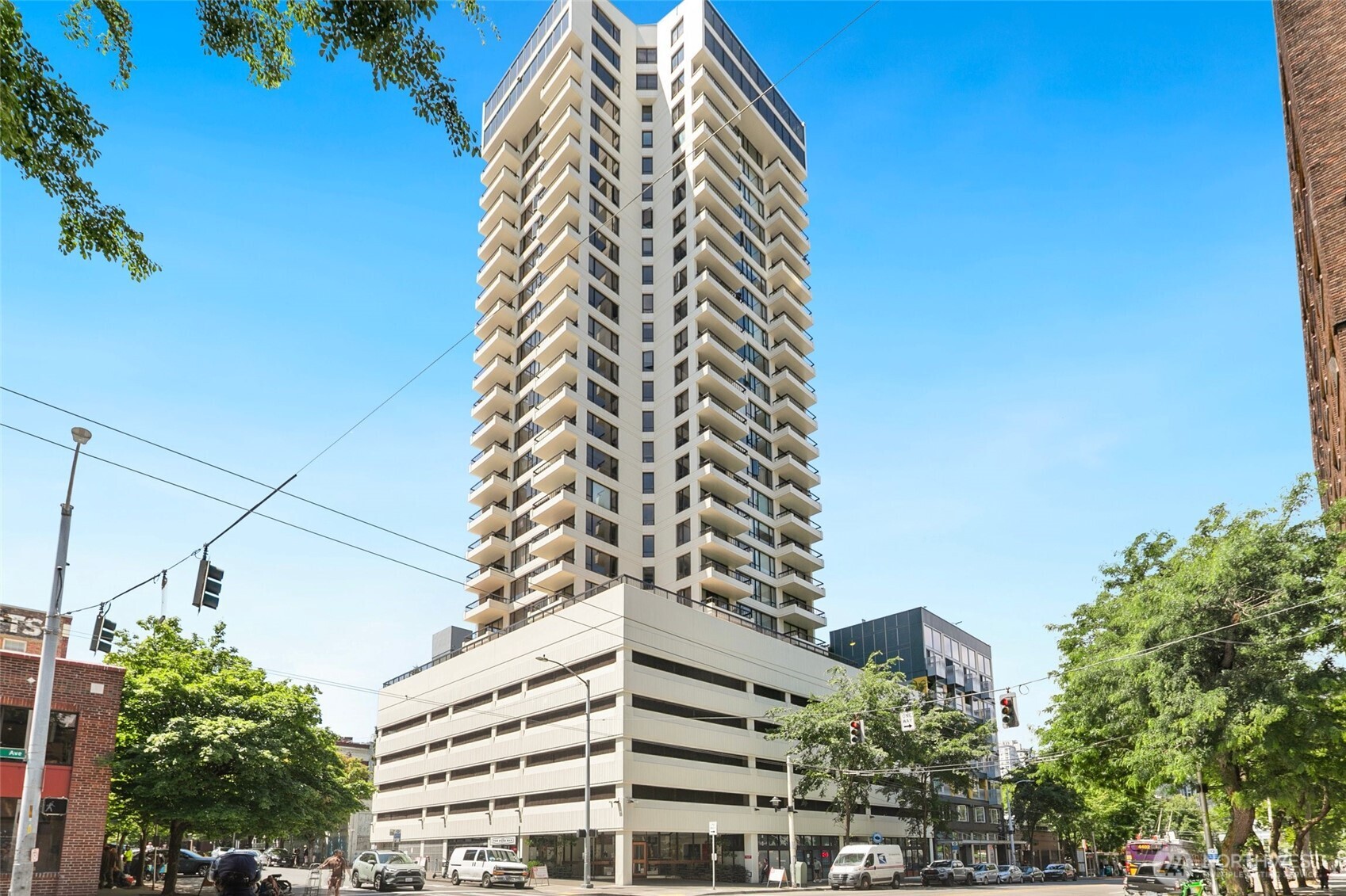 2201 3rd Avenue #1404, Seattle, WA 98121