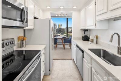 2201 3rd Avenue #1404, Seattle, WA 98121 - Photo 4