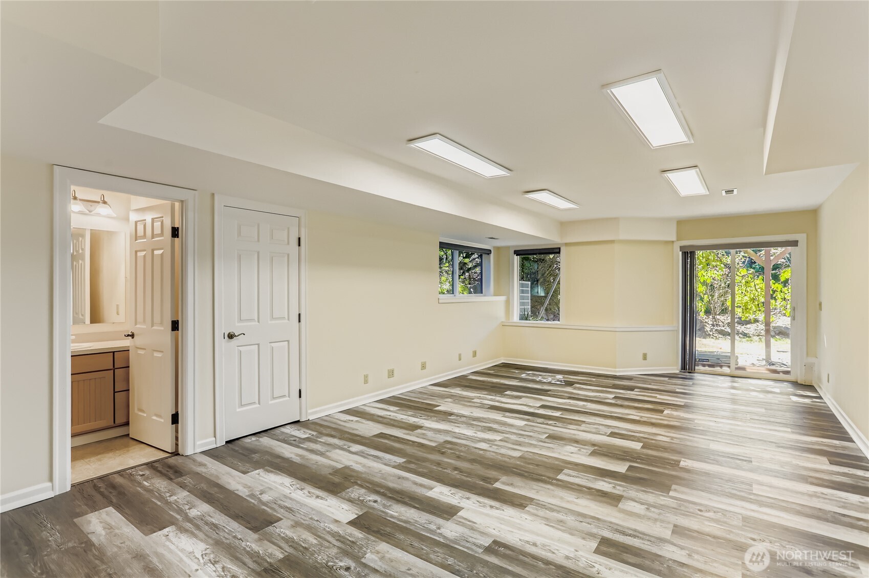 117 11th Avenue , Kirkland, WA 98033