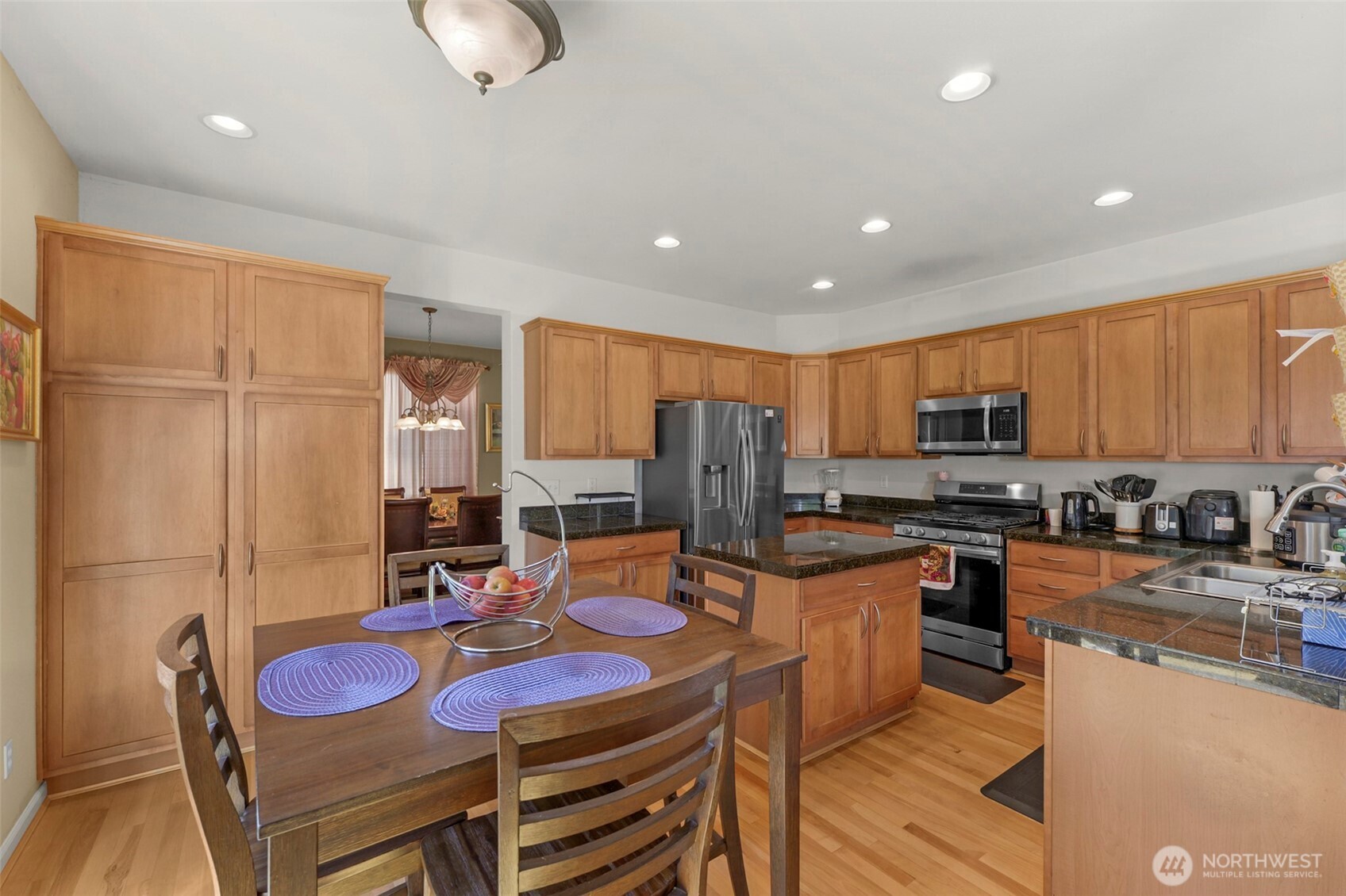 2209 164th Avenue Ct E, Lake Tapps, WA 98391