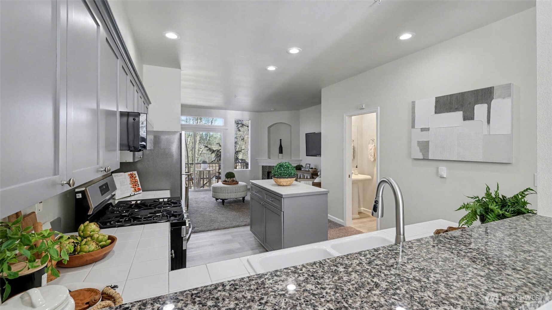 9217 122nd Court NE #B-117, Kirkland, WA 98033