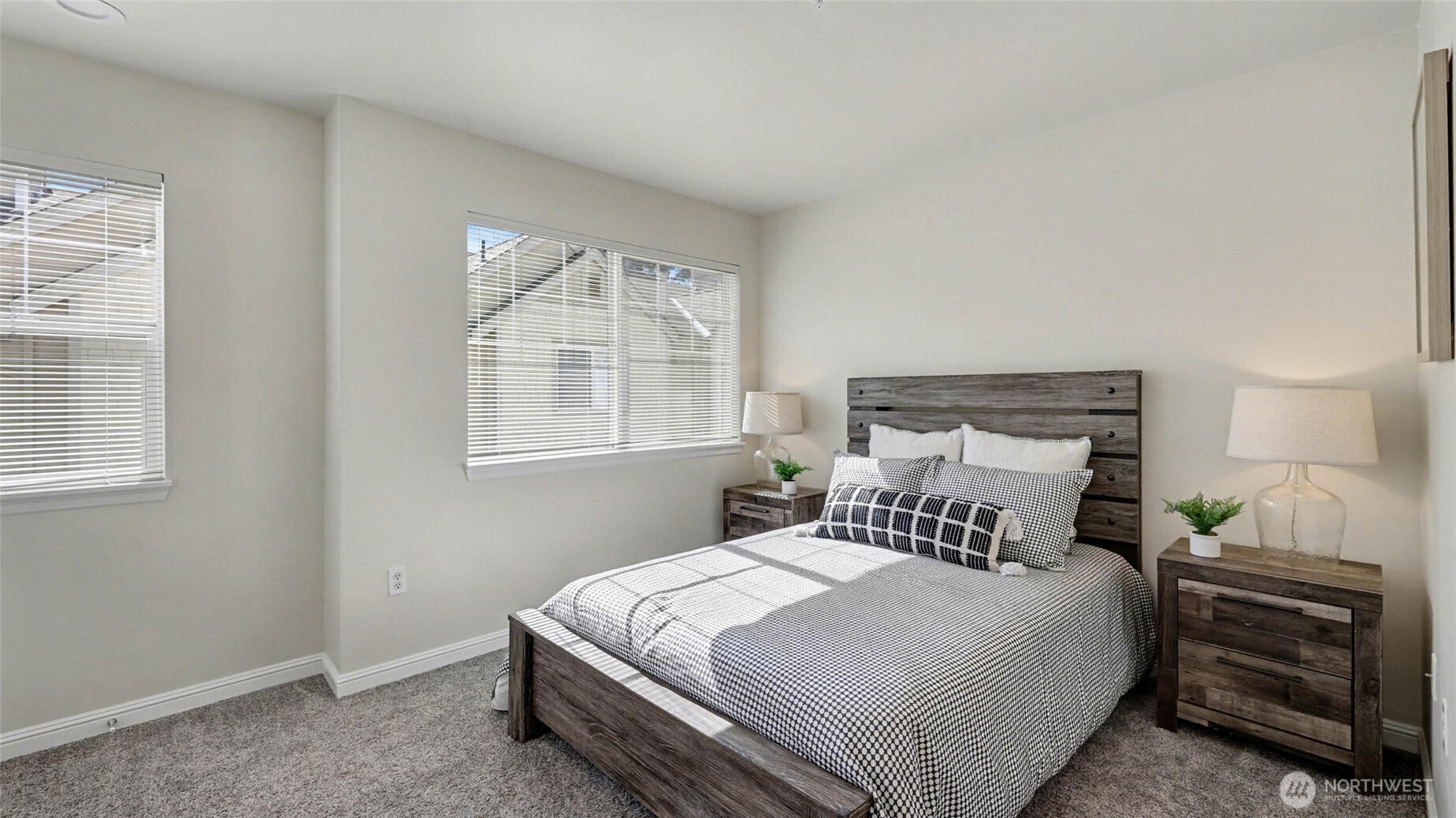 9217 122nd Court NE #B-117, Kirkland, WA 98033