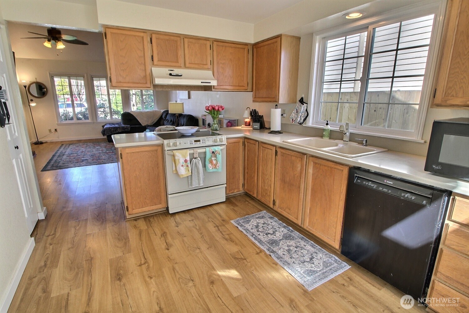 27720 128th Place SE, Kent, WA 98030