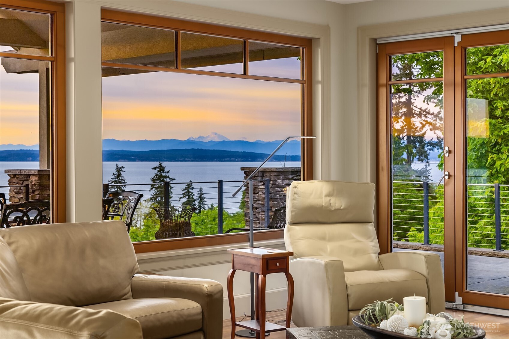 1443 Scurlock Lane , Mukilteo, WA 98275-1734