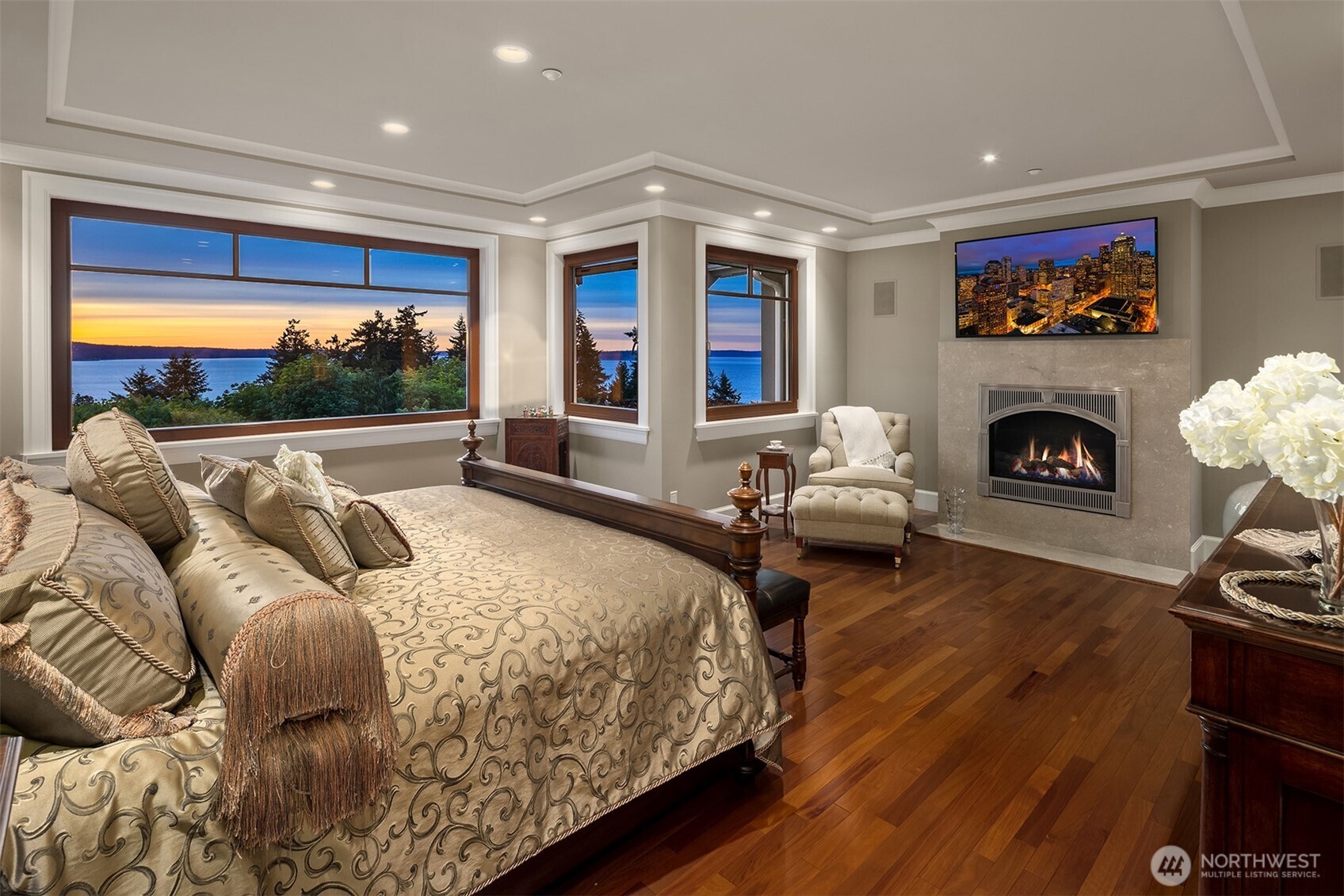 1443 Scurlock Lane , Mukilteo, WA 98275-1734