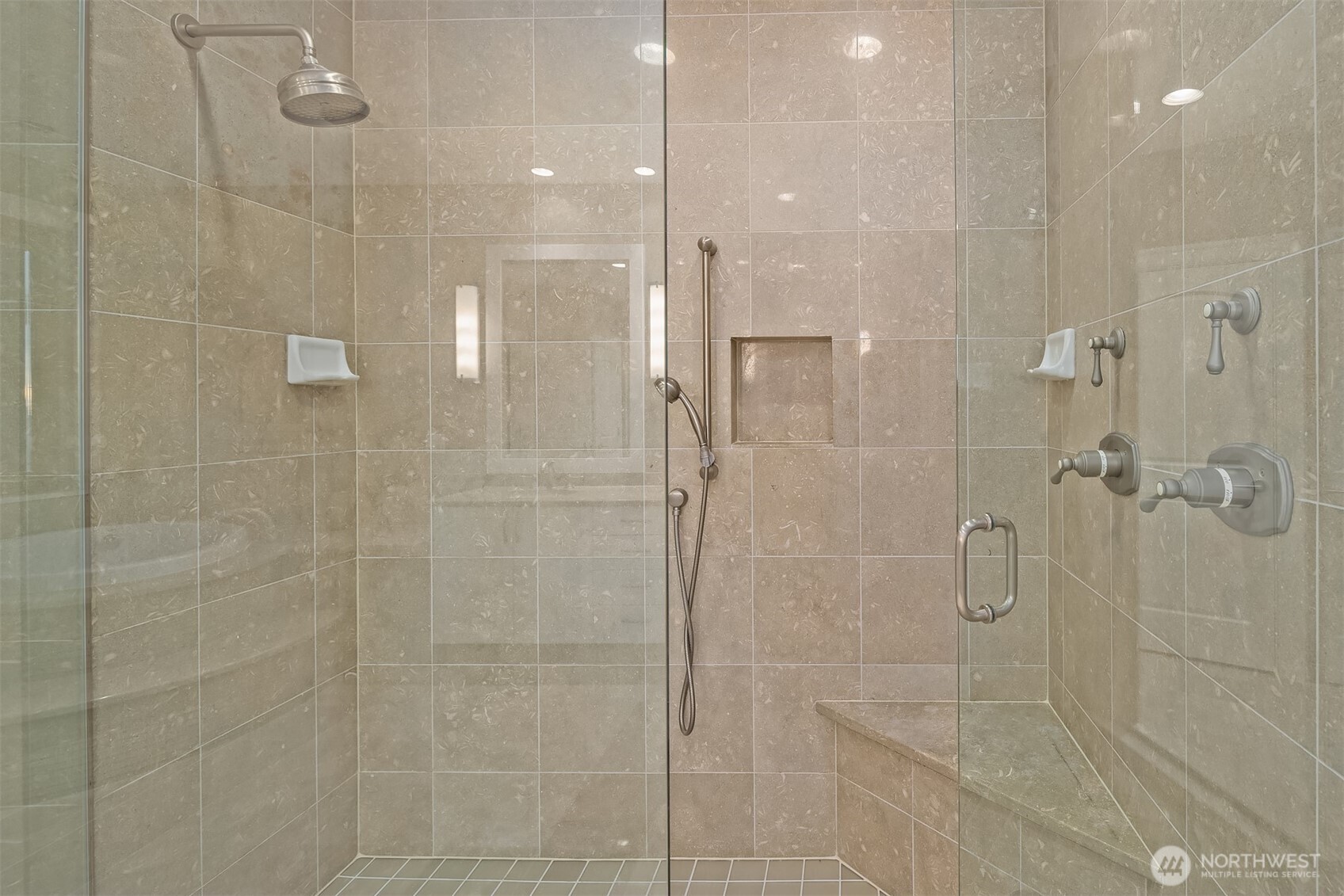 1443 Scurlock Lane , Mukilteo, WA 98275-1734