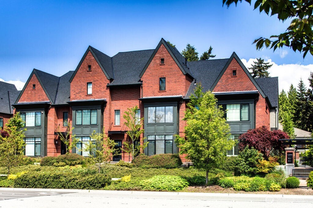 1200 Bellevue Way NE #104, Bellevue, WA 98004