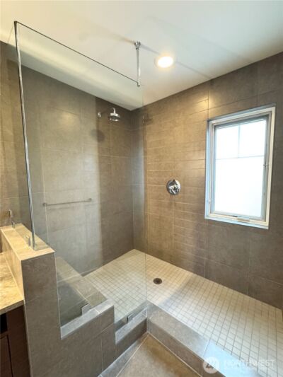 1200 Bellevue Way NE #104, Bellevue, WA 98004 - Photo 20