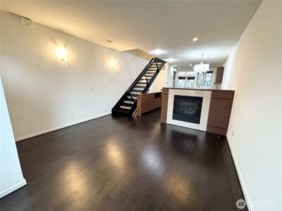 1200 Bellevue Way NE #104, Bellevue, WA 98004 - Photo 2