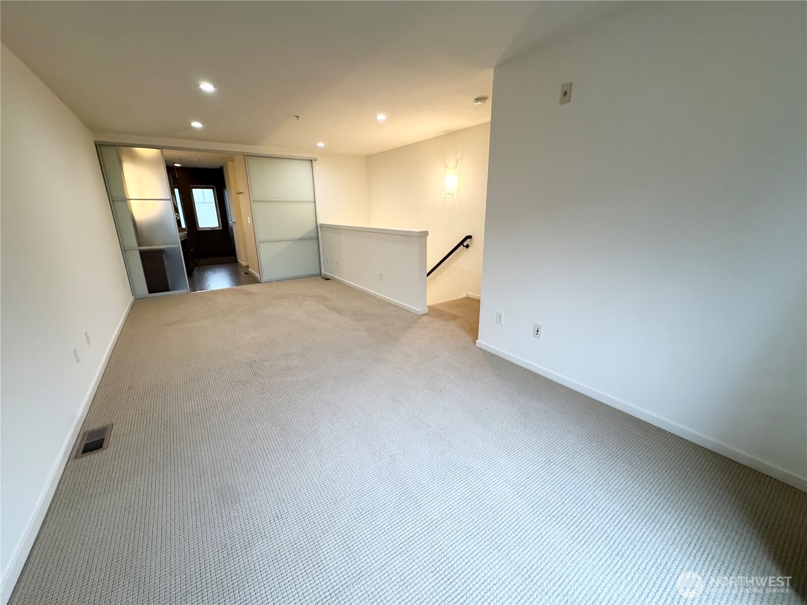 1200 Bellevue Way NE #104, Bellevue, WA 98004