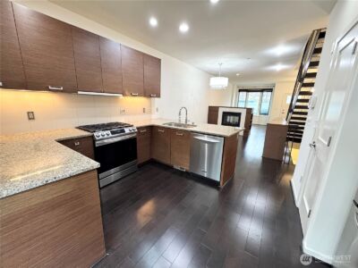 1200 Bellevue Way NE #104, Bellevue, WA 98004 - Photo 6