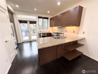 1200 Bellevue Way NE #104, Bellevue, WA 98004 - Photo 4