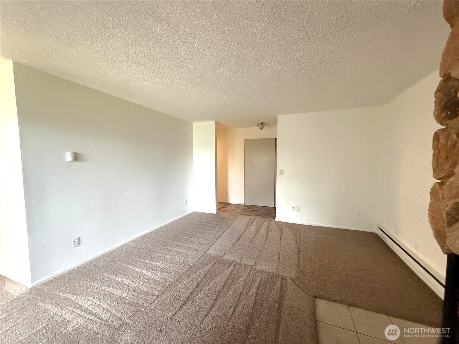 555 Sunset Avenue NE, Ocean Shores, WA 98569