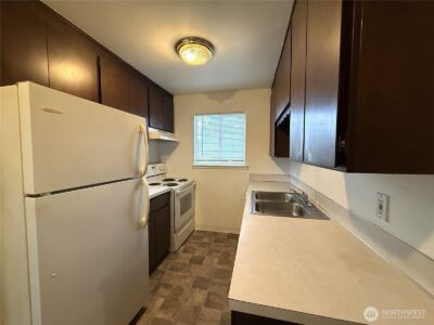 555 Sunset Avenue NE, Ocean Shores, WA 98569 - Photo 7