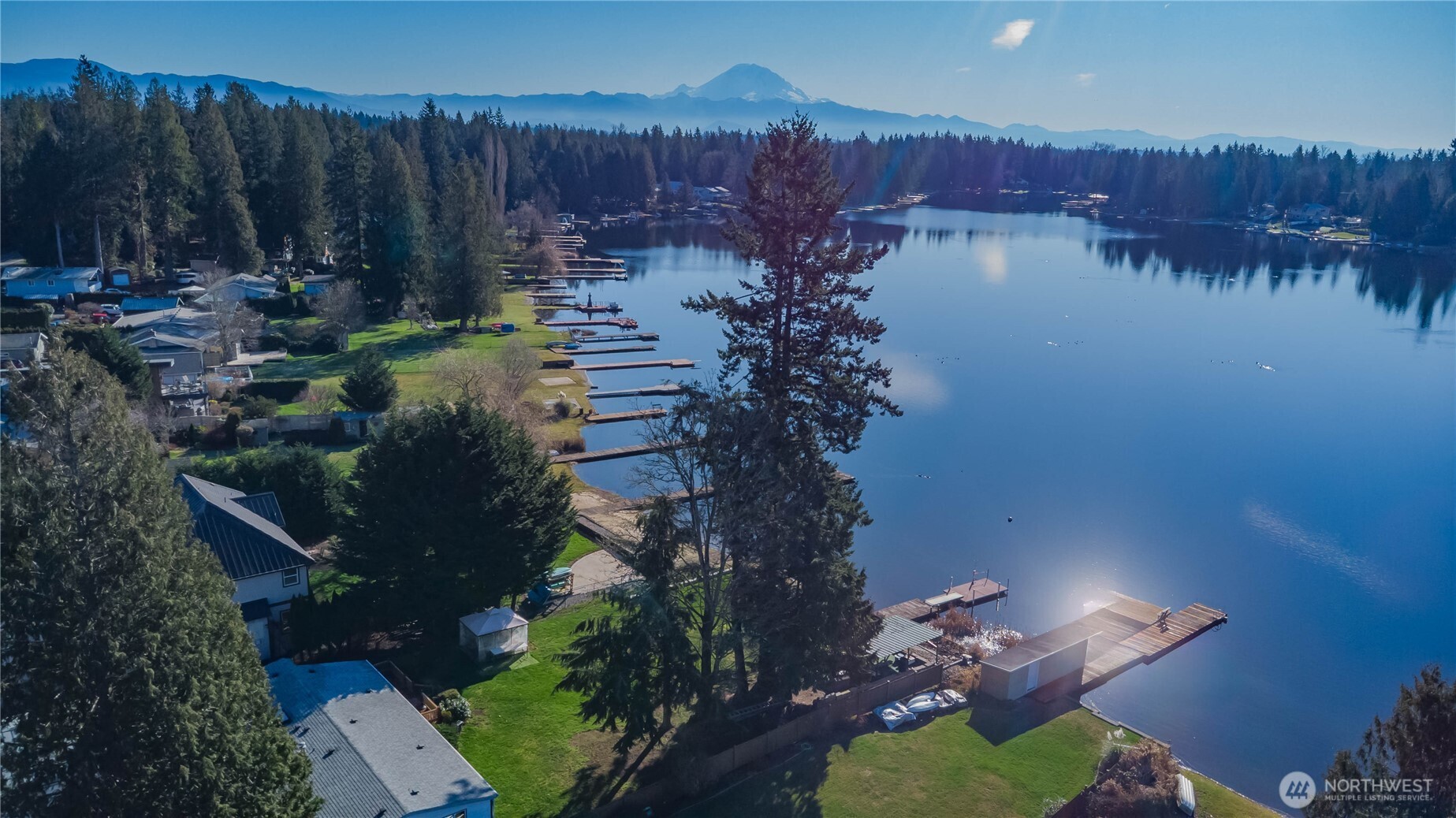 30961 E Lake Morton Drive SE, Kent, WA 98042
