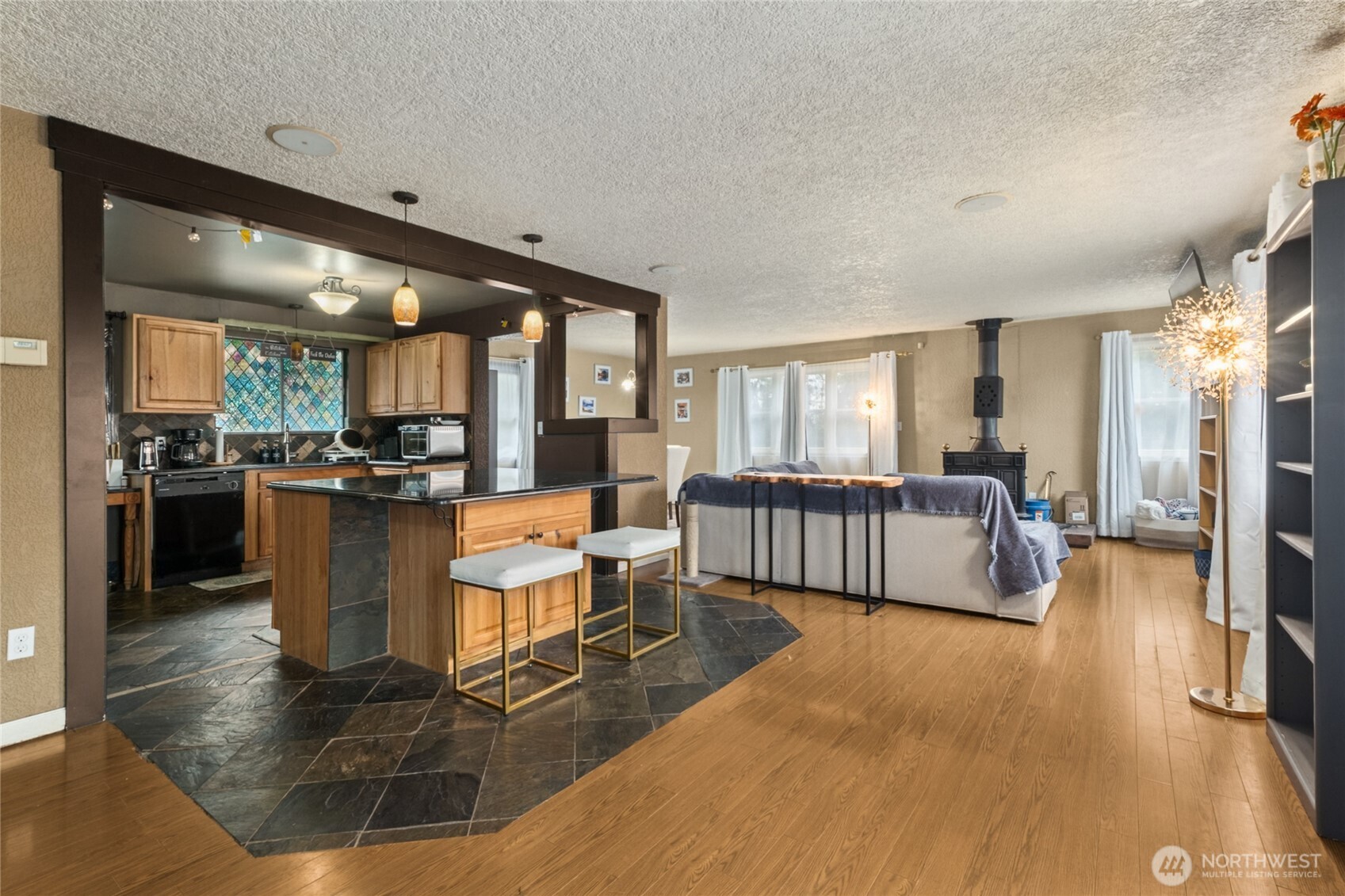 2826 S Meridian , Puyallup, WA 98373