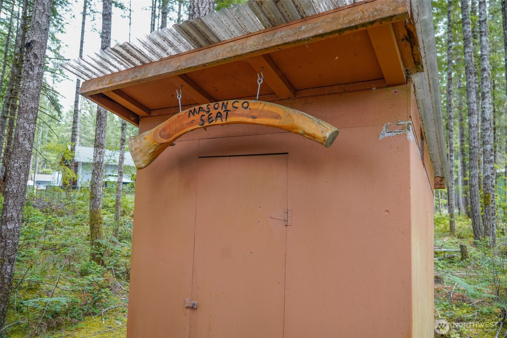 531 N Kokanee Ridge Drive , Hoodsport, WA 98548