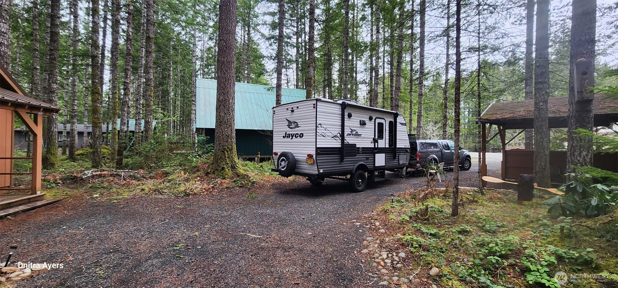 531 N Kokanee Ridge Drive , Hoodsport, WA 98548